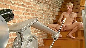 Muscle coach surprise cumshot