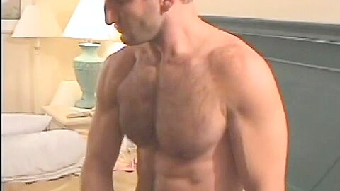 Muscular Straight Boy Brock Beats Off - Str8BoyzSeduced