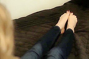Must See Feet - Ashlyn's Super Long Toes