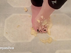 My Bare Feet: Banana Asmr