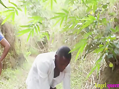 My Bbw Girl Friend Demanding For An Outdoor Sex In The Bush So I Give Her Hardcore  10 Min