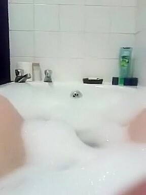 My bbw slut in bath fancied a play