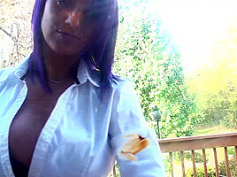 Nikki Washing Windows Video