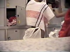 Nude Asian amateur is zealously toweling her hair