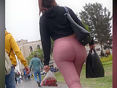 OMG that Huge Fat Latin ass
