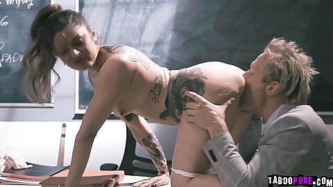 Offers One Hot Final Sex - Vanessa Vega And Clarke Kent