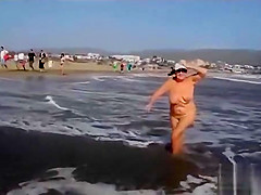 OmaFotzE Homemade and Amateur Naturay Nude Footage
