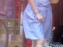 Oriental Skank Caught Pee