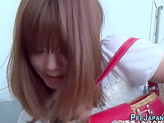 Oriental Skank Caught Pee