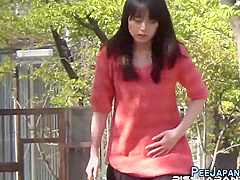Oriental Skank Caught Pee