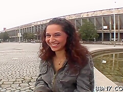Outdoor Pussy Loving Action