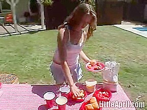 Outdoors teen 18+ masturbates in solo scene