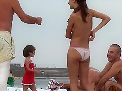 PERFECT BODY teen 18+ playing at the beach