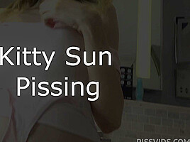 PISS IN MOUTH - Kitty Sun VS Pissing Cock - Prolapse - Squirting - PissVids