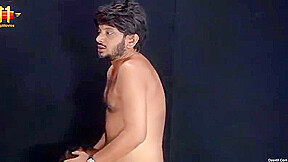 Painter Make Nufe Pic And Than He Fucked With Paint Model