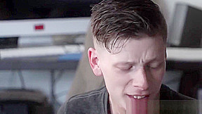 Pale twink lovemaking with beefy stepdaddy in pronebone