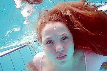 Perfect Titties And Ass teen 18+ Swimming