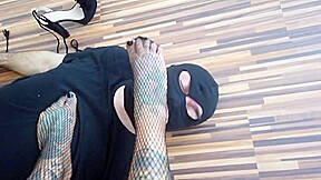 Pilation 3 - Worshipping A Tattooed Milfs Feet