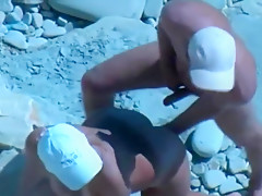 Pillados en la playa