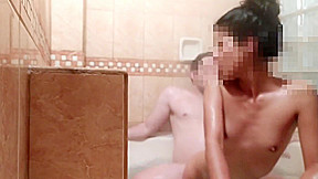 Pinay Teen Girl +18 Jacuzzi