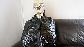 Plastic Bondage Gasmasked Girl