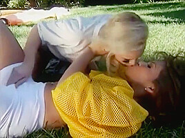 Point Of View Lesbian Pussy Licking