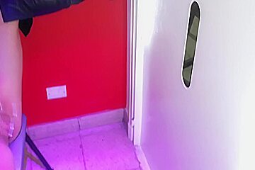 Primer Gloryhole De Mi Esposa En Un Swinger Club 24 Min