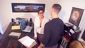 Profesora y estudiante MILF