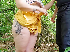 Public Blowjob In Forest Caught By Joggers 1