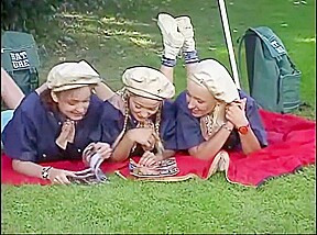 Raffaela, Fisting and Lesbian Fun with other women 02