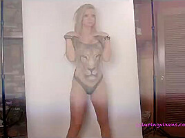 Rawr - Alluringvixens