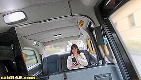 Real taxi babe with bigboobs fucked in cab by driver