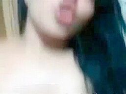 Recently Married Delhi House Wife Masturbates On Cam