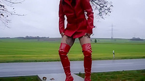 Red - Slut Petra 2015