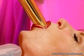 Redhead Mature Housewife Masturbater
