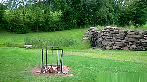 Restrained babe pussytoyed outdoors