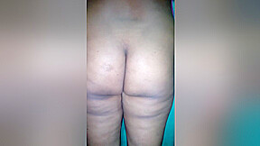 Riya Bhabhi Showing Her Boobs