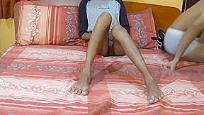 Romantic Couple Sex Armature Homemade Sexy Couple සර්ගෙ පුතා එක්ක ක්ලාස් කට් කරල - Sri Lankan