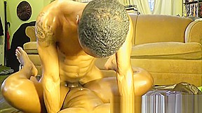 SEXY BLACK GIRL FUCKED BY A BIG DICK