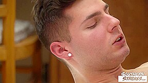 SOUTHERNSTROKES Mike Wilde Tops Tomas Salek After Massage