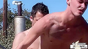 SOUTHERNSTROKES Youthful Amateurs Bareback Hardcore Outdoor