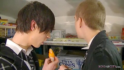 School Boys Pumping Cream Together - Owen Jackson Lewis Romeo - TXXXMStudios