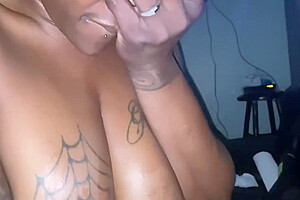 Sexgodent Presents 2 Trannies Da Night Club 11 Min