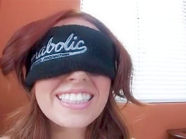 Sexy Aussie Kiki Vidis Facial