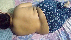 Sexy Nandita Boudi