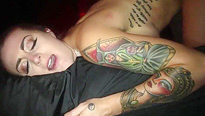 Sexy Tattoed beauty Tana Lea takes a good dick and a great