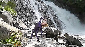 Sexy Zentai By The Sea - Watch4Fetish