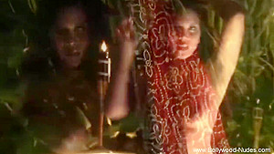 She Spend Her Time To Arouse And Seduce Her Man With Her