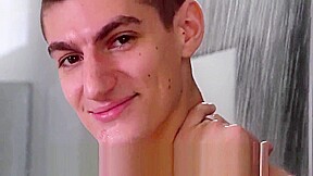 ShowerBait Shower fuck with Timothy Drake & Aiden Ward