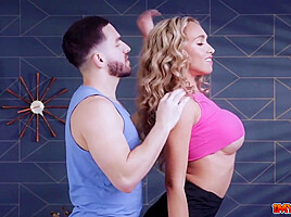 Showing Off Her Hot Body - Big Dicks And Briana Bounce